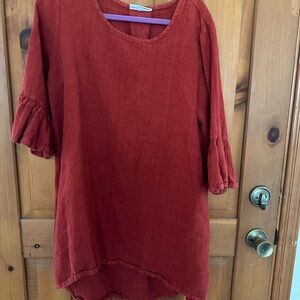 Bryn Walker made in USA in excellent condition. Size Med. Made of 100% linen!